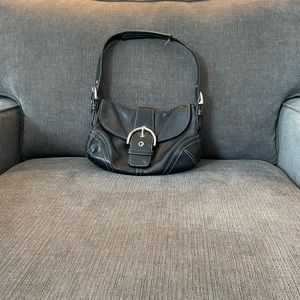 Coach black leather shoulder bag